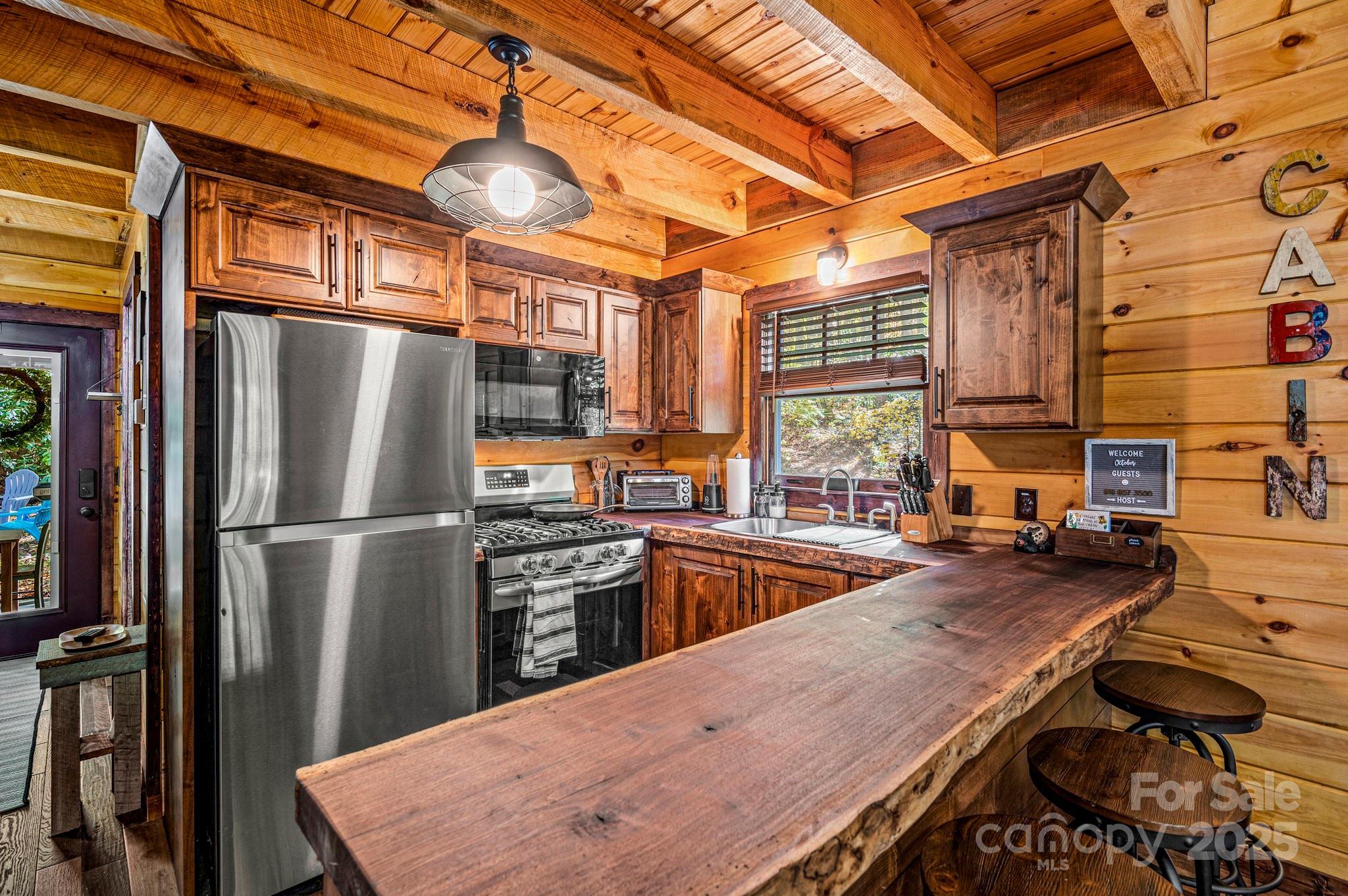 23 Hemlock Springs Road Maggie Valley, NC 28751 - Photo 11 of 44 Gallery Image 11