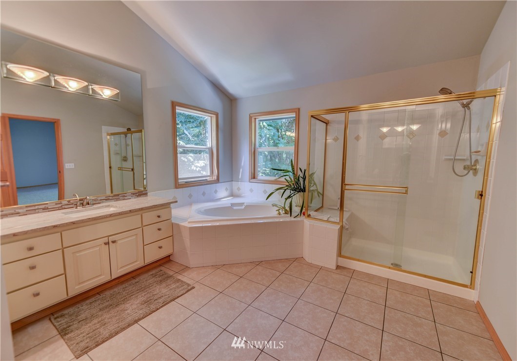 3402 Northeast 23rd Place Renton, WA 98056 - Photo 16 of 24 Gallery Image 16