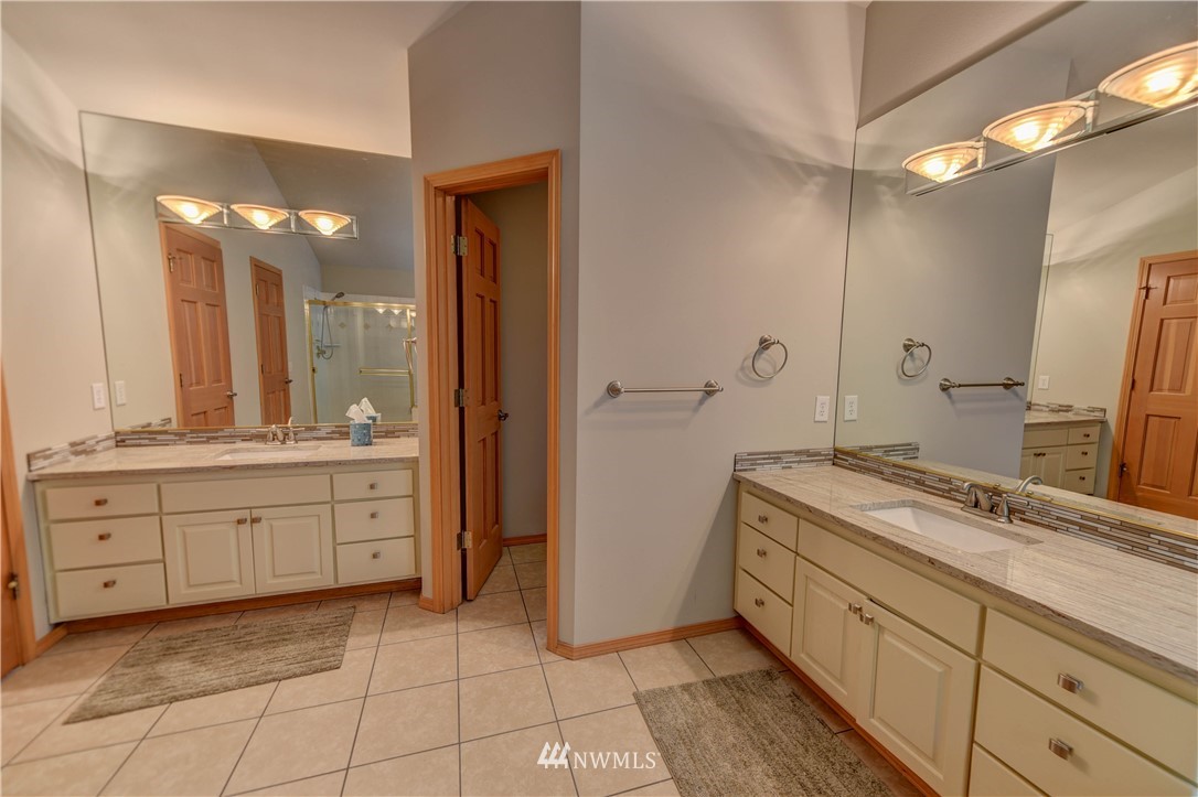 3402 Northeast 23rd Place Renton, WA 98056 - Photo 17 of 24 Gallery Image 17