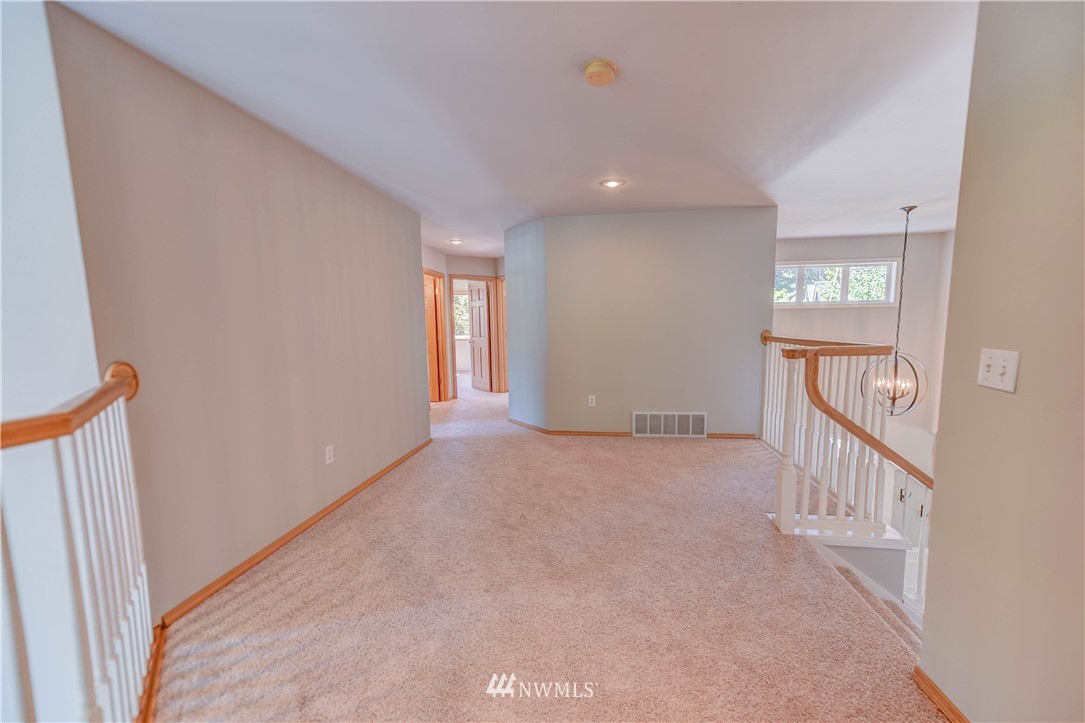 3402 Northeast 23rd Place Renton, WA 98056 - Photo 18 of 24 Gallery Image 18