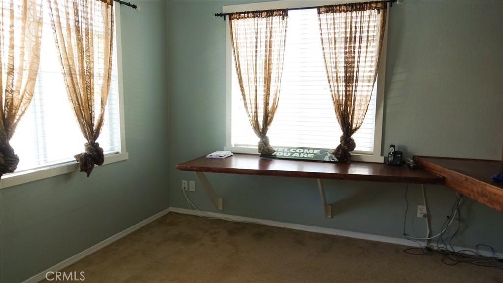 33953 Lily Road Yucaipa, CA 92399 - Photo 5 of 38