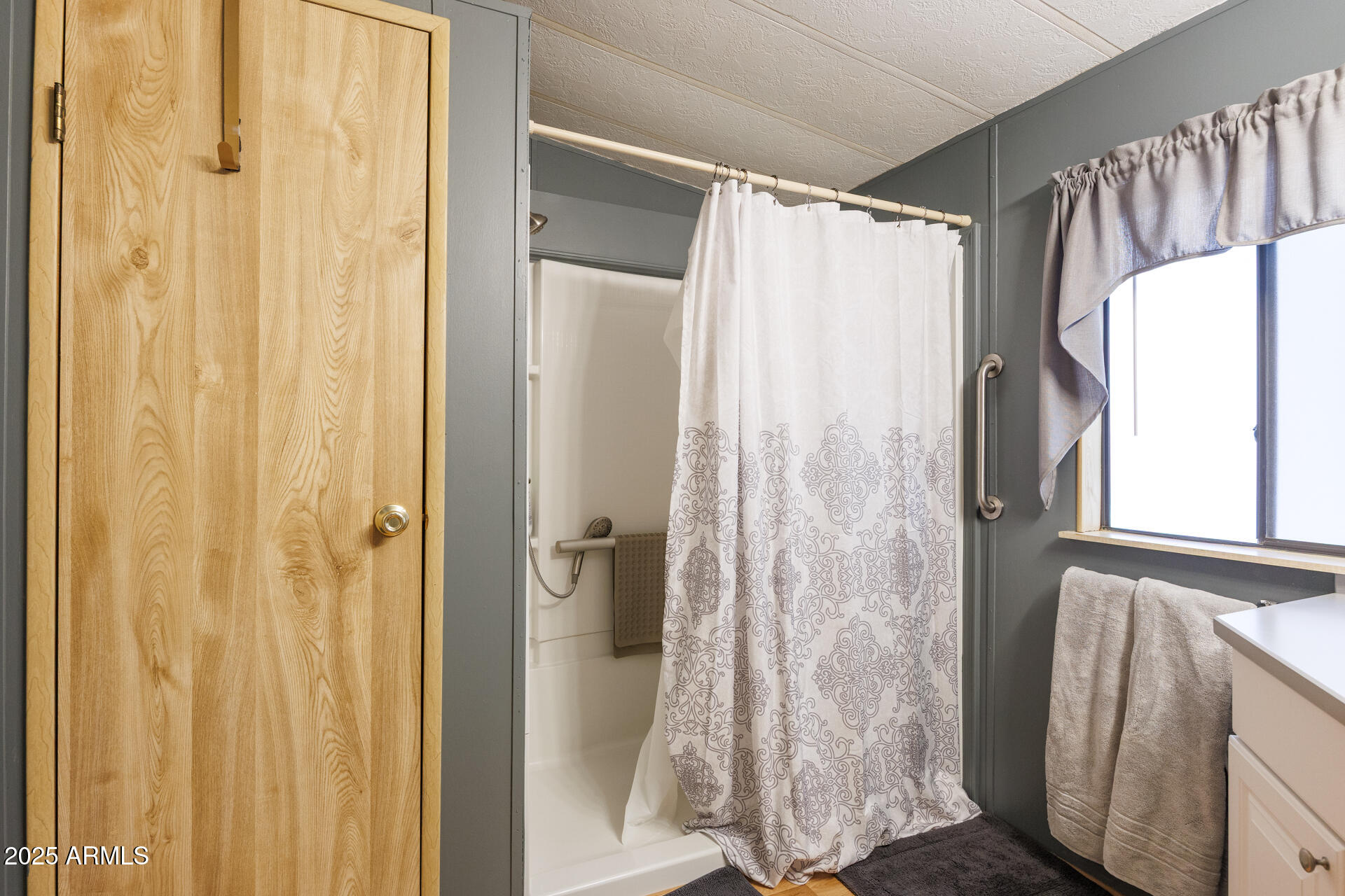 2100 North Trekell Road, Unit 239 Casa Grande, AZ 85122 - Photo 16 of 44 Primary Bath View