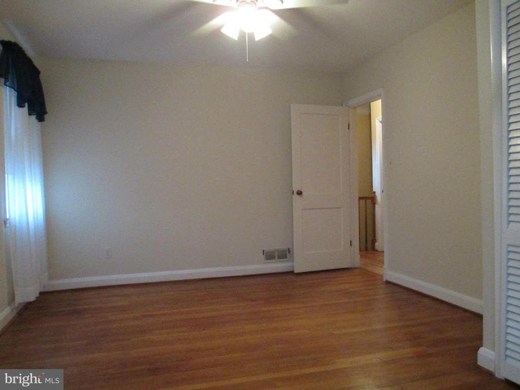 502 Holden Road Towson, MD 21286 - Photo 15 of 29 Bedroom (Master)