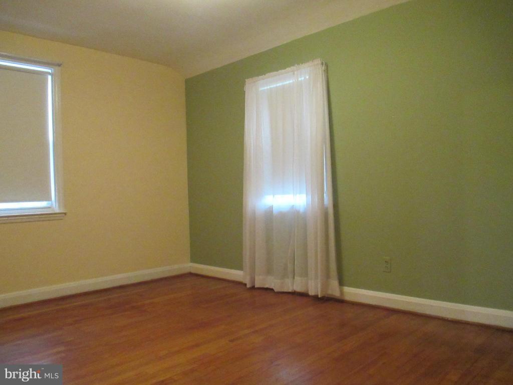 502 Holden Road Towson, MD 21286 - Photo 20 of 29 Bedroom 2