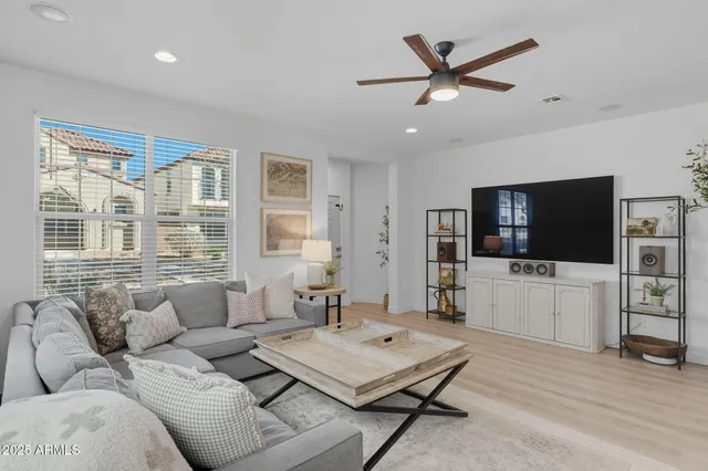 $489,900 | 2933 North Augustine, Mesa, AZ 85207