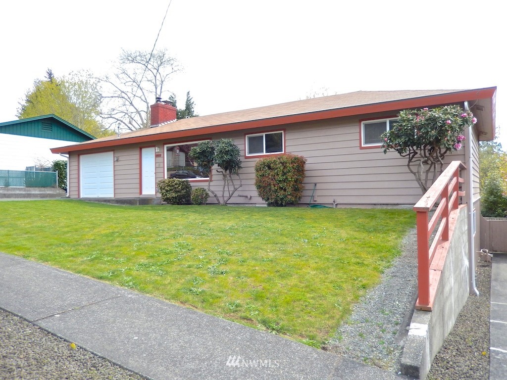 2905 Rozewood Drive Northeast Bremerton, WA 98310 - Photo 2 of 23 Gallery Image 2