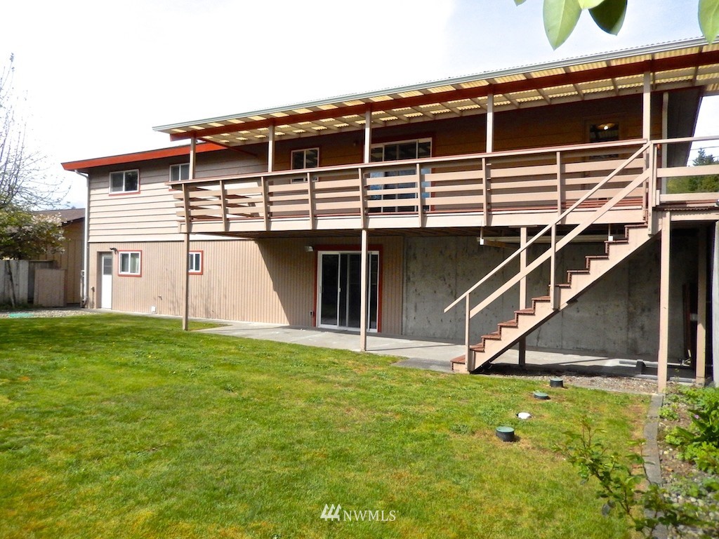 2905 Rozewood Drive Northeast Bremerton, WA 98310 - Photo 15 of 23 Gallery Image 15