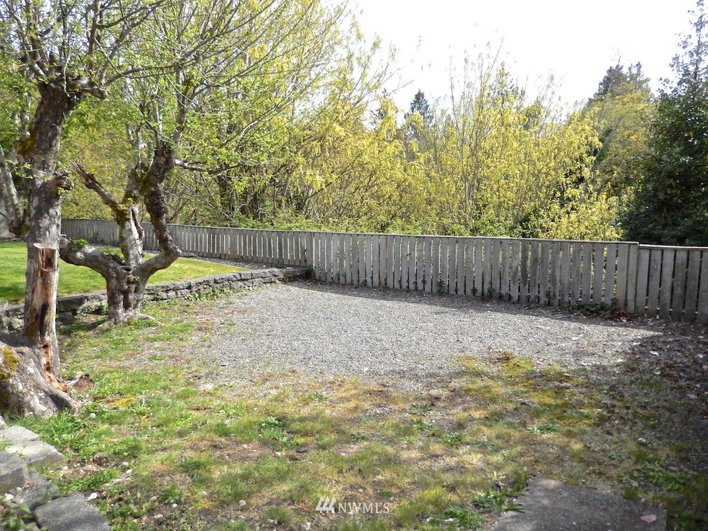 2905 Rozewood Drive Northeast Bremerton, WA 98310 - Photo 20 of 23 Gallery Image 20