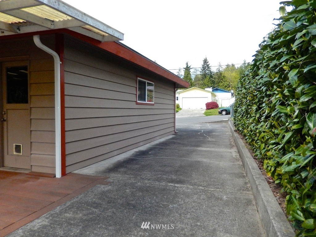 2905 Rozewood Drive Northeast Bremerton, WA 98310 - Photo 21 of 23 Gallery Image 21