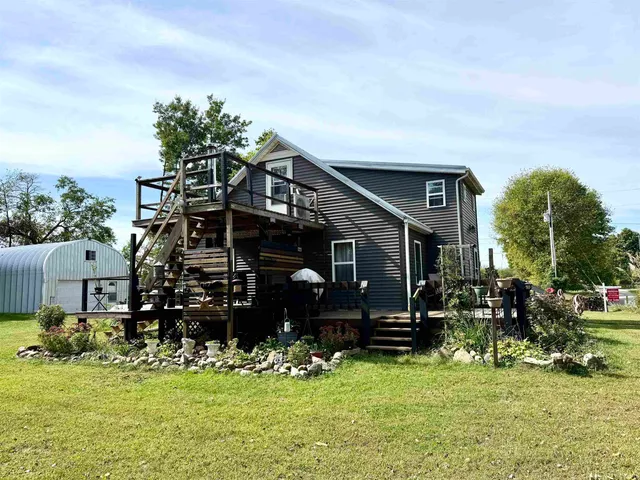 $489,900 | 8 Ems R2B Lane, Pierceton, IN 46562