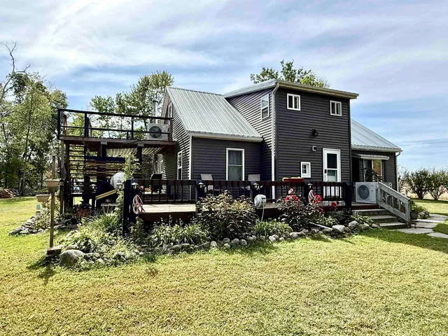 $489,900 | 8 Ems R2B Lane, Pierceton, IN 46562