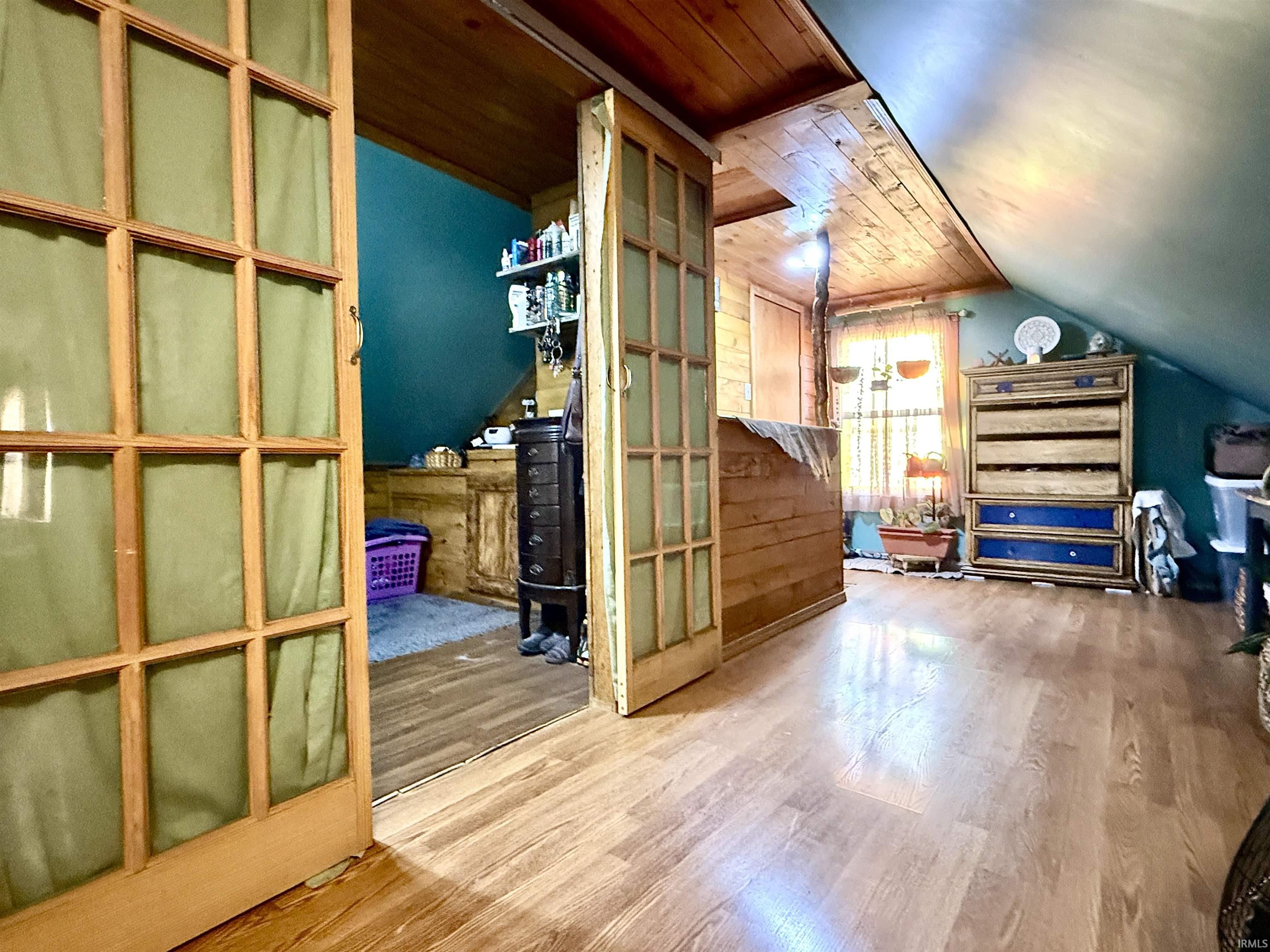 8 Ems R2B Lane Pierceton, IN 46562 - Photo 22 of 36