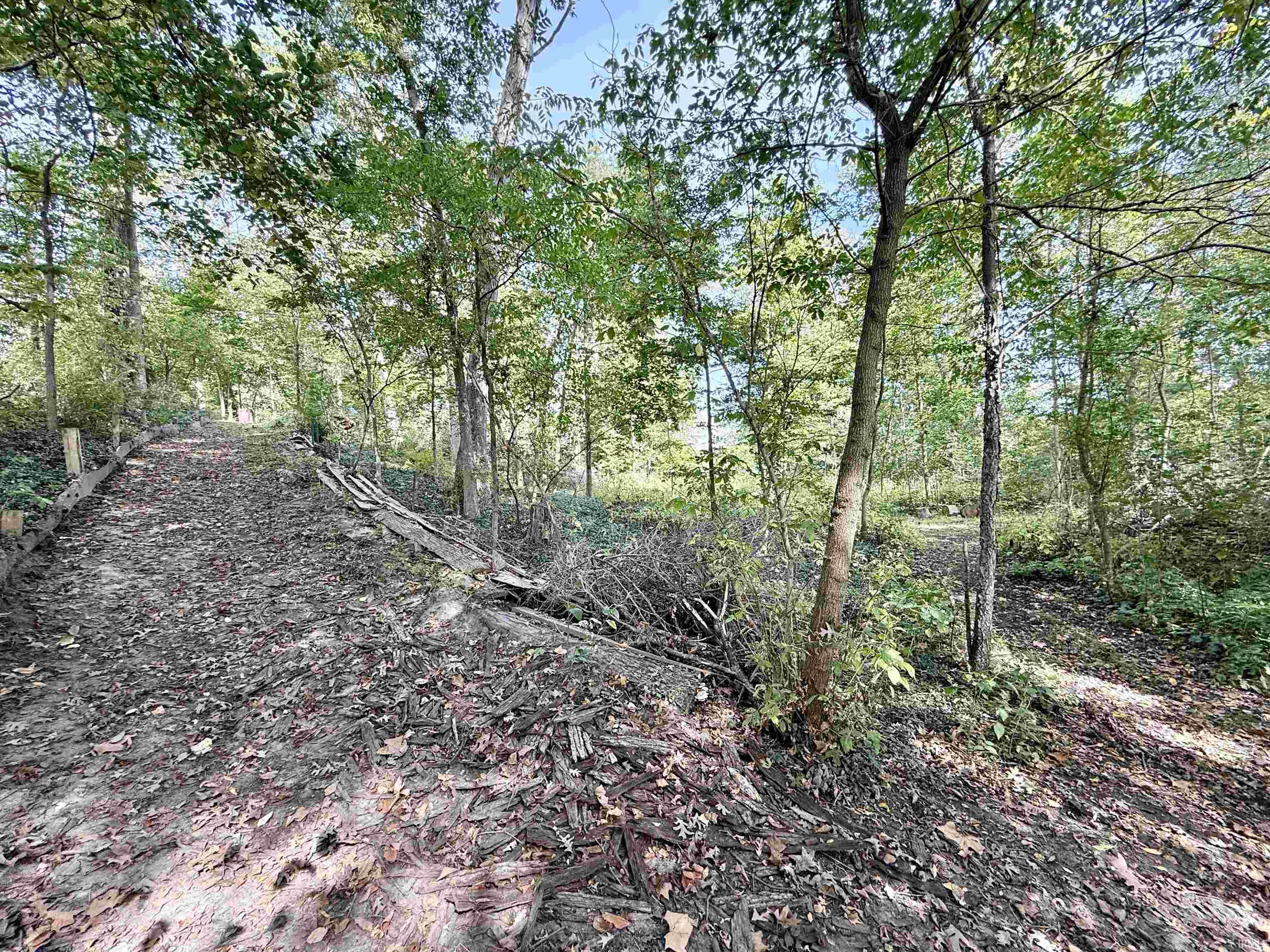 8 Ems R2B Lane Pierceton, IN 46562 - Photo 28 of 36