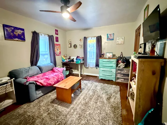 $489,900 | 8 Ems R2B Lane, Pierceton, IN 46562