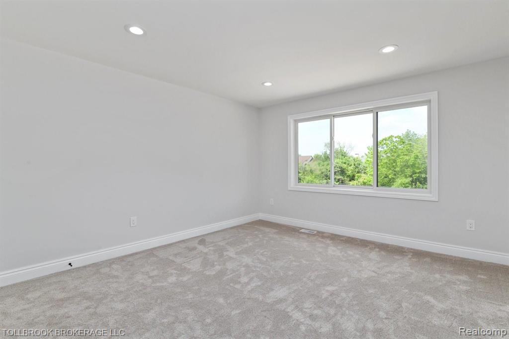 3461 Alpine Road Troy, MI 48084 - Photo 35 of 51 Gallery Image 35