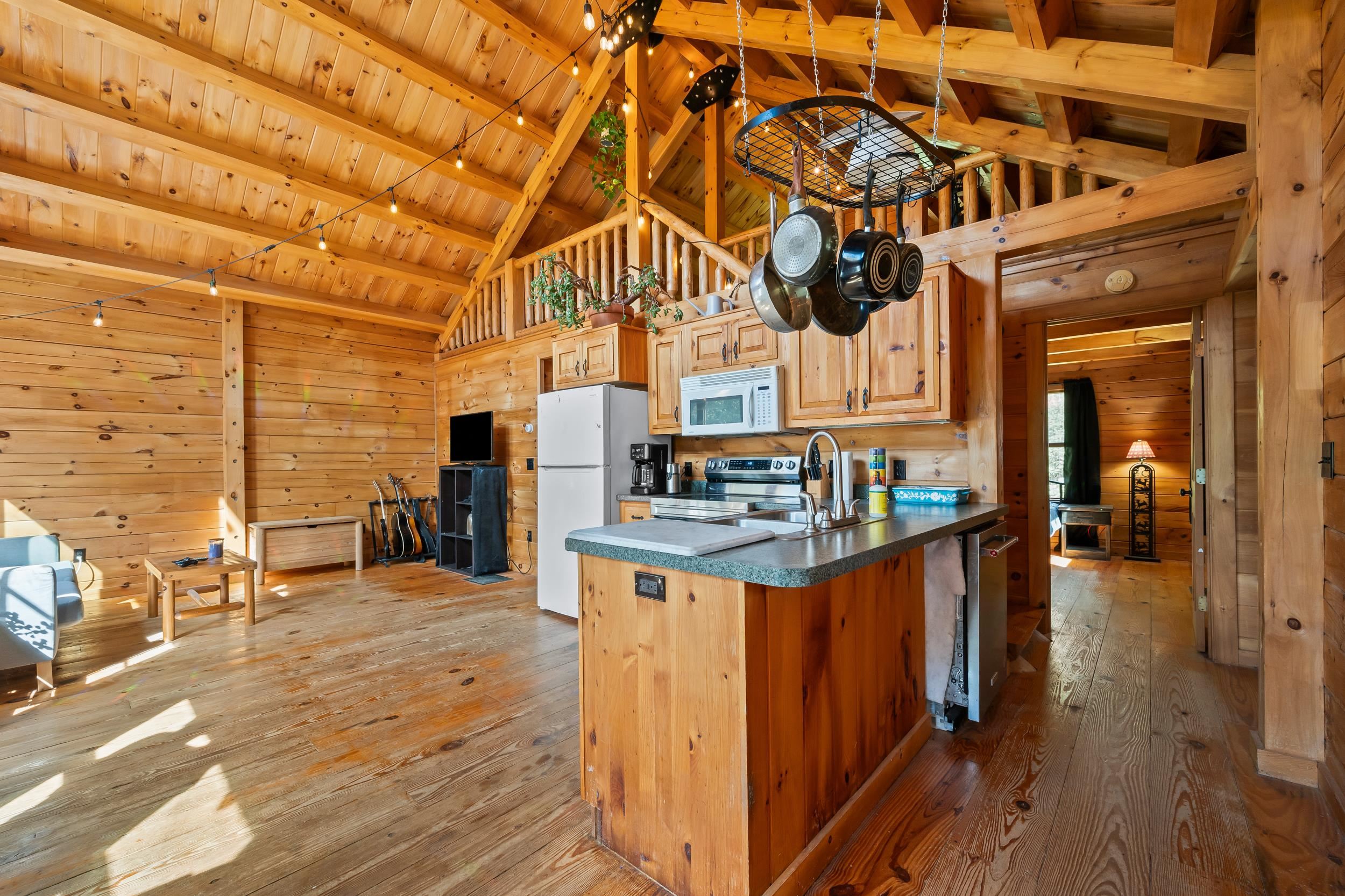 641 Butterhill Road Franconia, NH 03580 - Photo 9 of 32