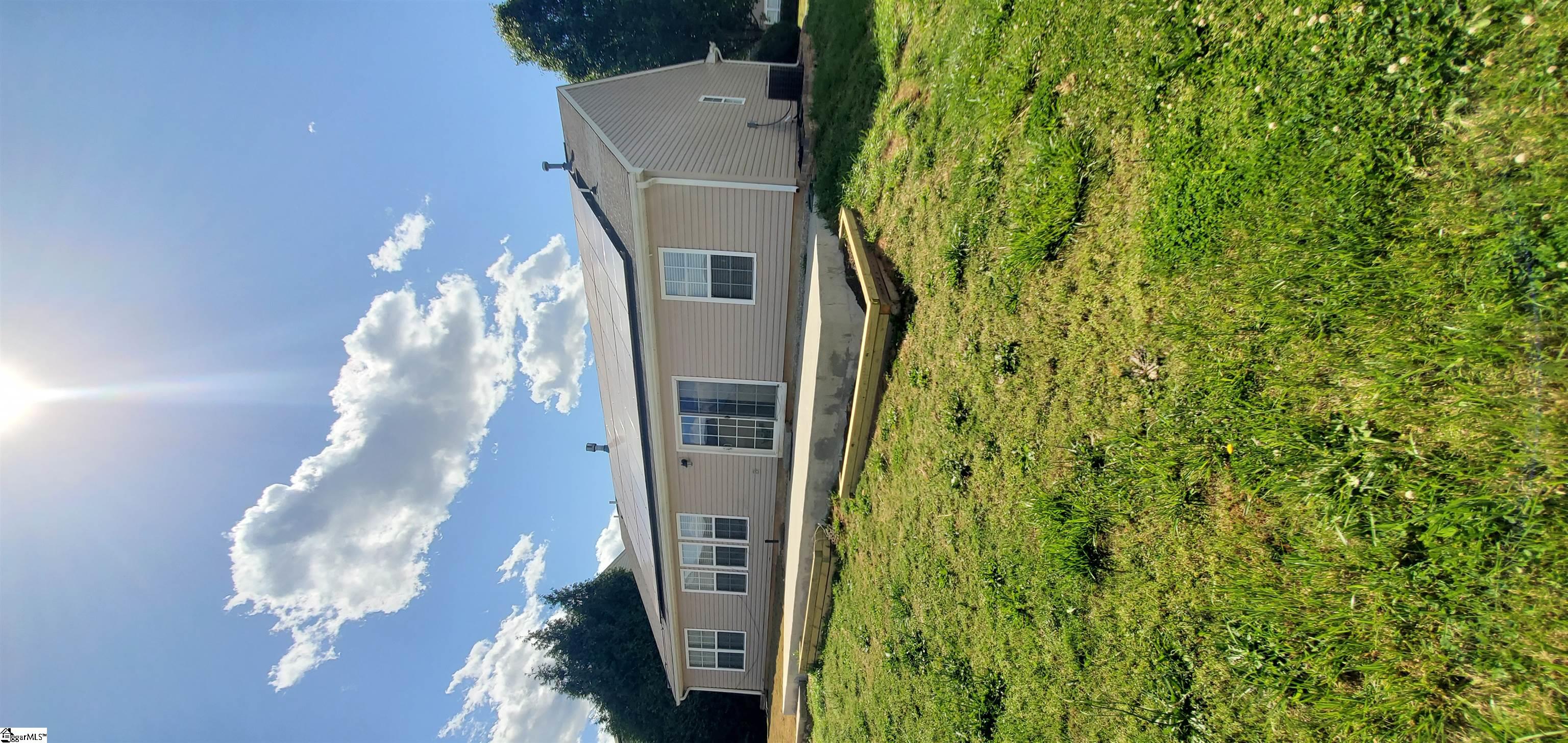 216 Montauk Drive Greenville, SC 29607 - Photo 4 of 24