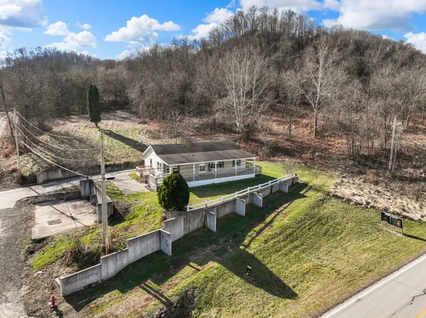 $199,900 | 14797 Highway 156, Patriot, IN 47038