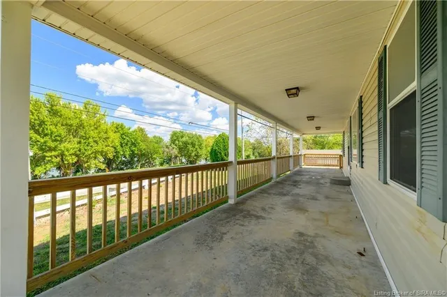 $199,900 | 14797 Highway 156, Patriot, IN 47038