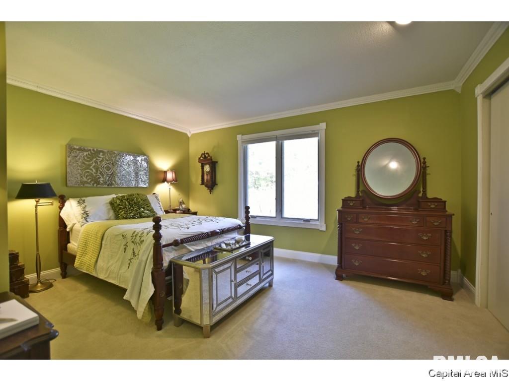 2061 Briarcliff Springfield, IL 62704 - Photo 26 of 36