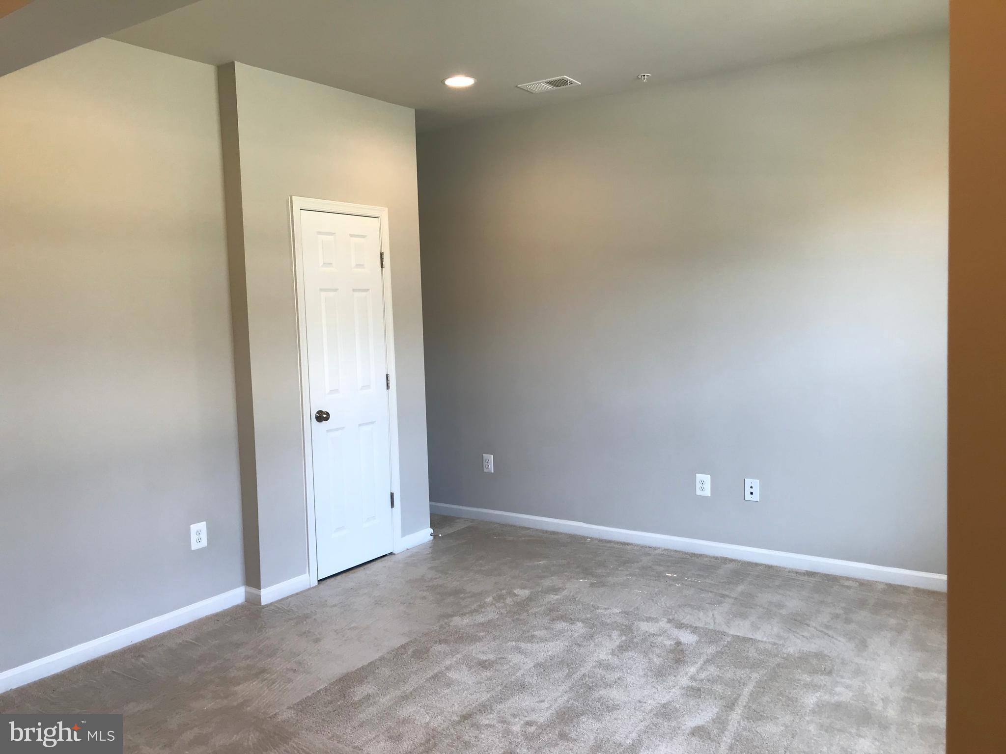 15664 Trolley Lane Silver Spring, MD 20906 - Photo 14 of 16 Gallery Image 14