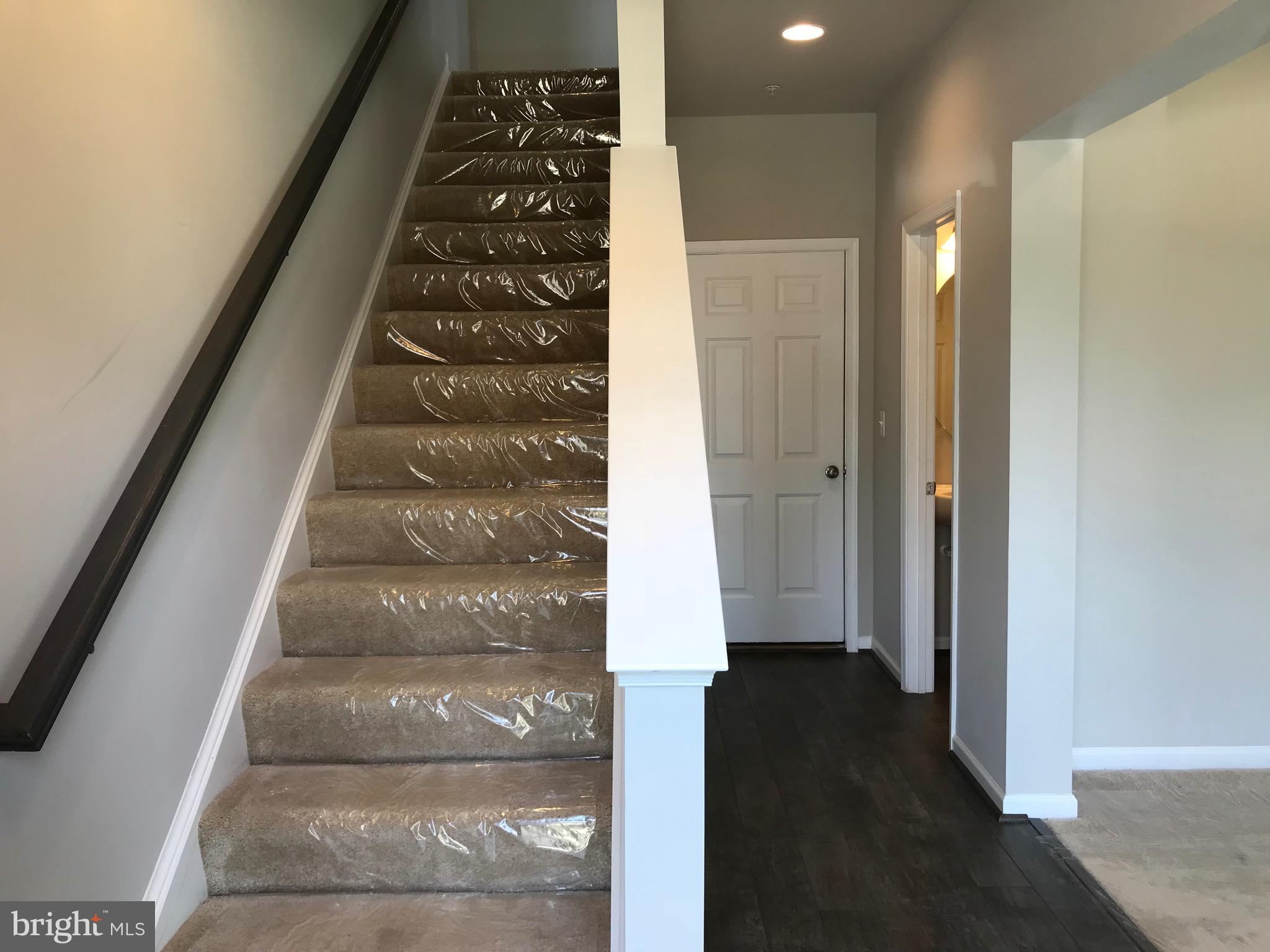 15664 Trolley Lane Silver Spring, MD 20906 - Photo 2 of 16 Gallery Image 2