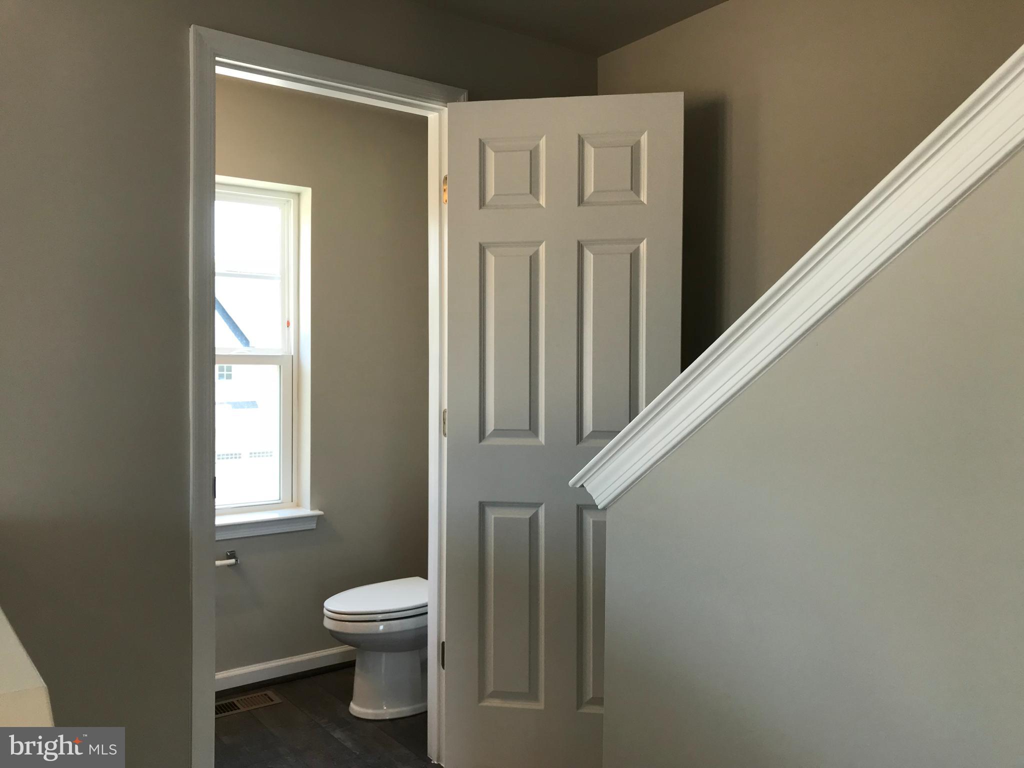 15664 Trolley Lane Silver Spring, MD 20906 - Photo 8 of 16 Gallery Image 8