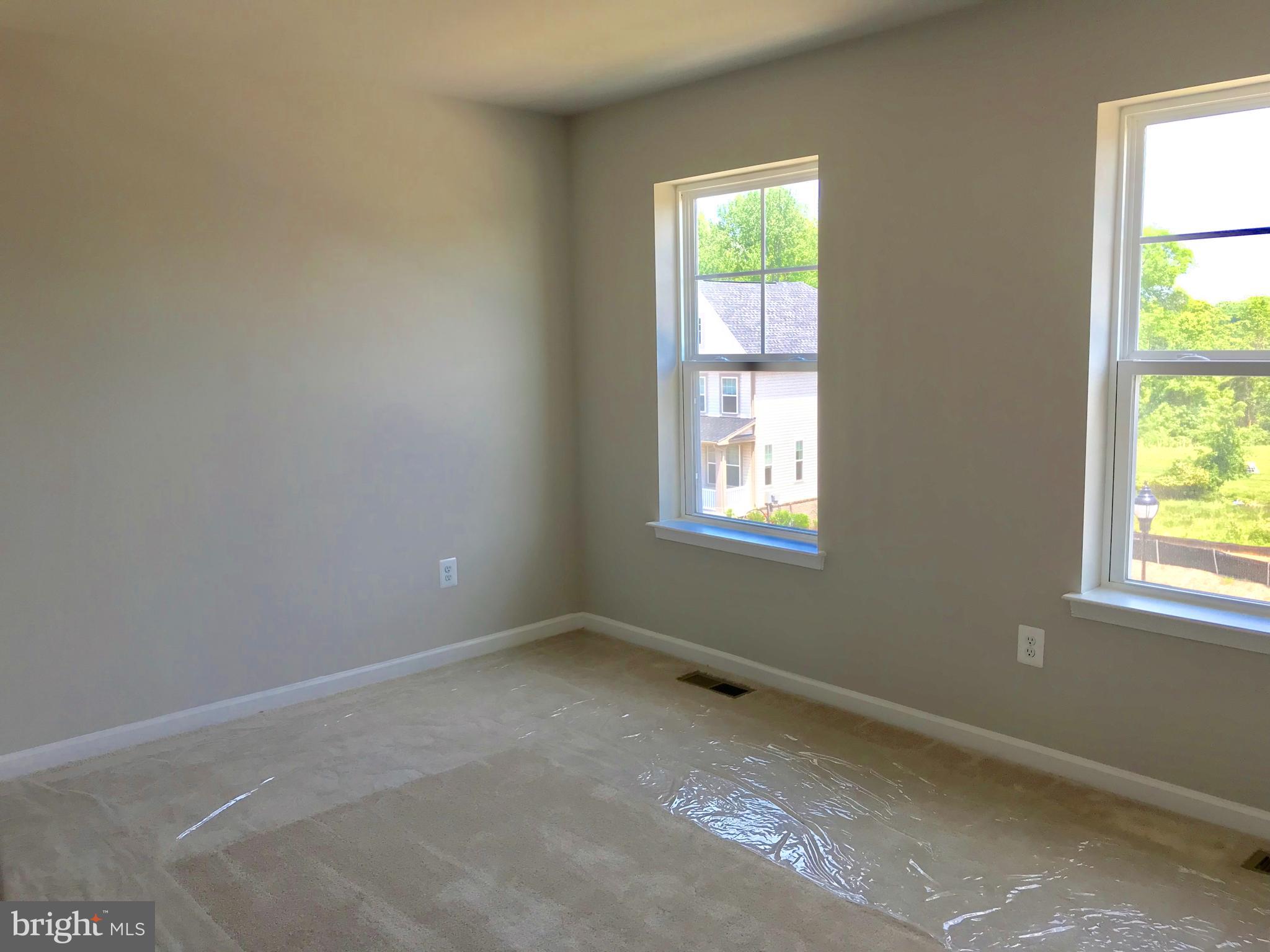 15664 Trolley Lane Silver Spring, MD 20906 - Photo 9 of 16 Gallery Image 9