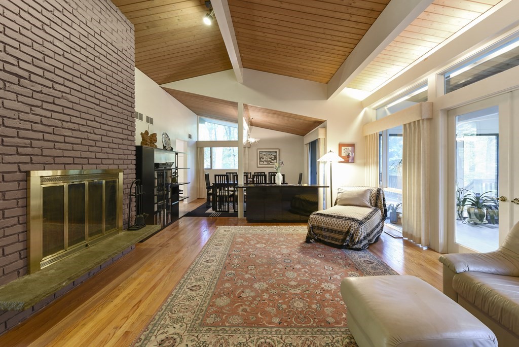 4 Whispering Pine Road Sudbury, MA 01776 - Photo 5 of 28
