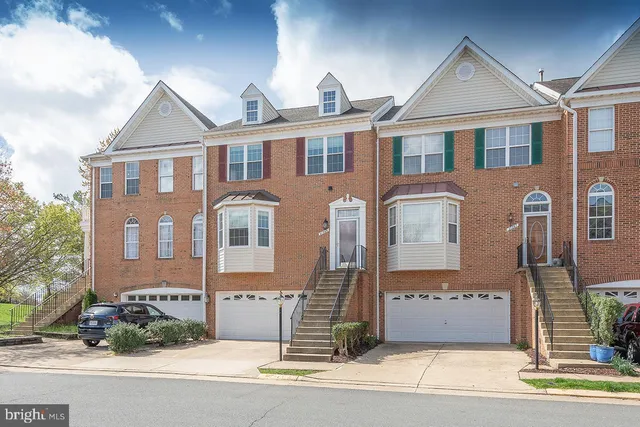 $3,500 | 21369 Sawyer Square, Ashburn, VA 20147
