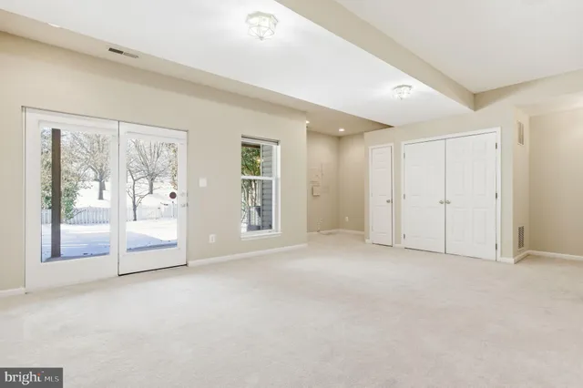 $3,500 | 21369 Sawyer Square, Ashburn, VA 20147