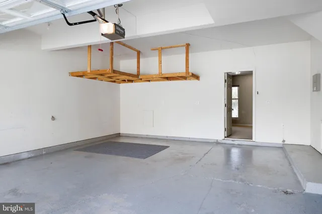 $3,500 | 21369 Sawyer Square, Ashburn, VA 20147