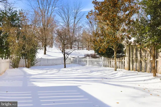 $3,500 | 21369 Sawyer Square, Ashburn, VA 20147