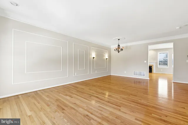 $3,500 | 21369 Sawyer Square, Ashburn, VA 20147