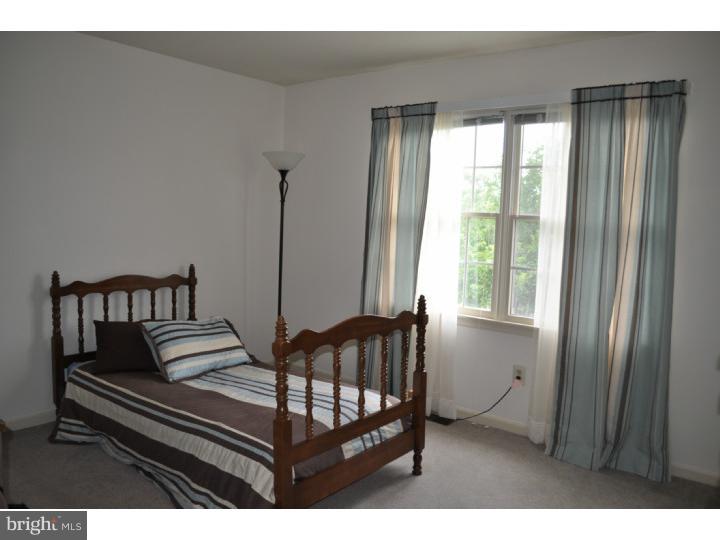 1712 Devonshire Road Dresher, PA 19025 - Photo 16 of 25 Bedroom 3