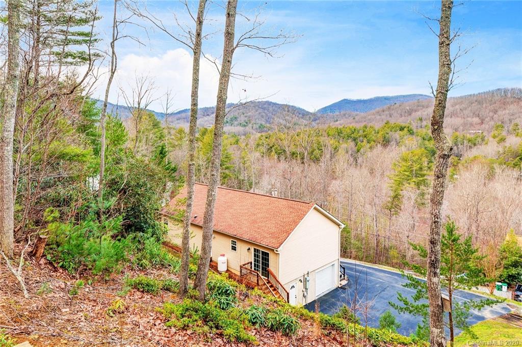 35 Lone Coyote Ridge Fletcher, NC 28732 - Photo 1 of 26 Gallery Image 1