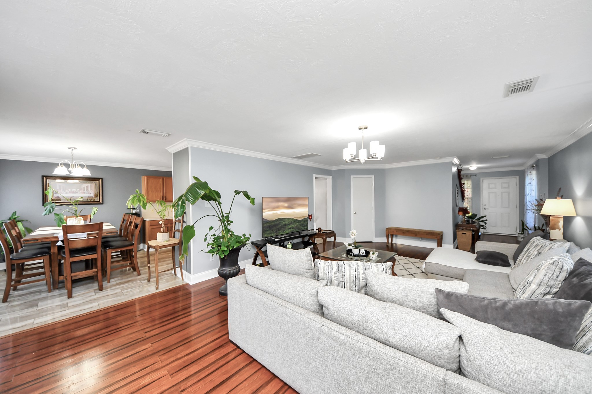 13019 Lindenloch Lane Houston, TX 77085 - Photo 7 of 25