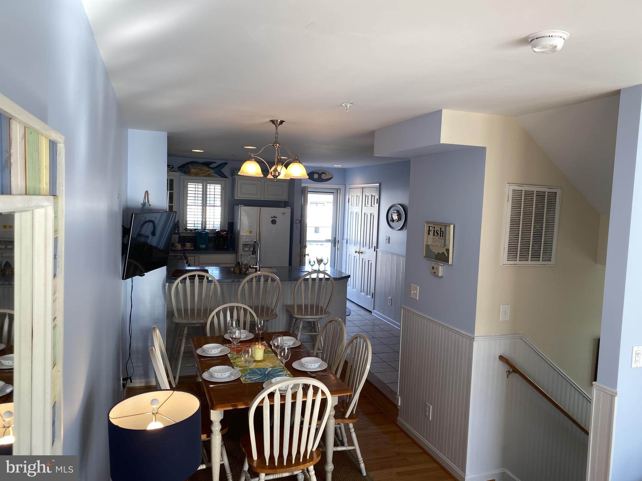 617 Salt Spray Road, Unit 6 Ocean City, MD 21842 - Photo 21 of 43 Dining/Kitchen Area