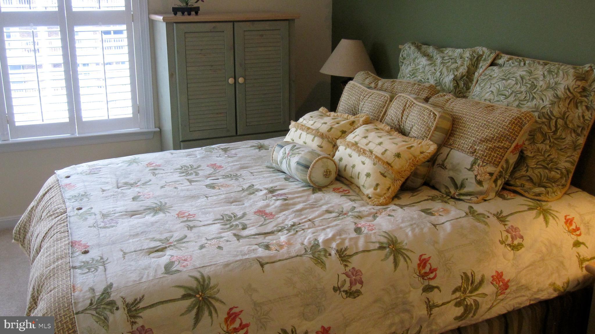 617 Salt Spray Road, Unit 6 Ocean City, MD 21842 - Photo 33 of 43 Master Bedroom