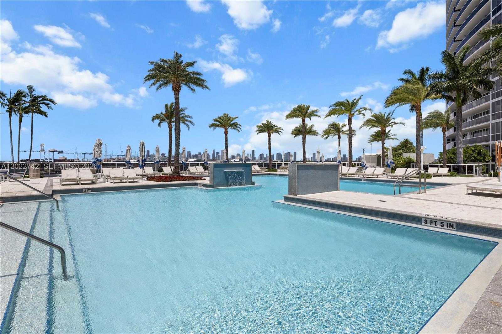 400 Alton Road, Unit 907 Miami Beach, FL 33139 - Photo 42 of 52