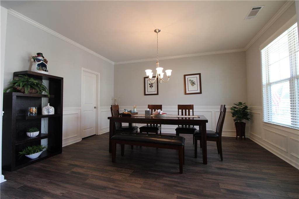 5926 Watersdown Way Flowery Branch, GA 30542 - Photo 4 of 20