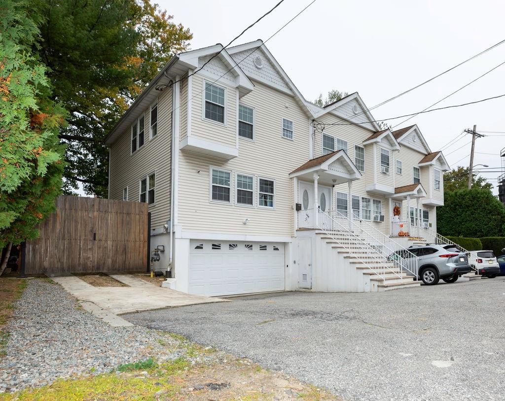 31 Warren Street New Rochelle, NY 10801 - Photo 1 of 1 31 Warren St.