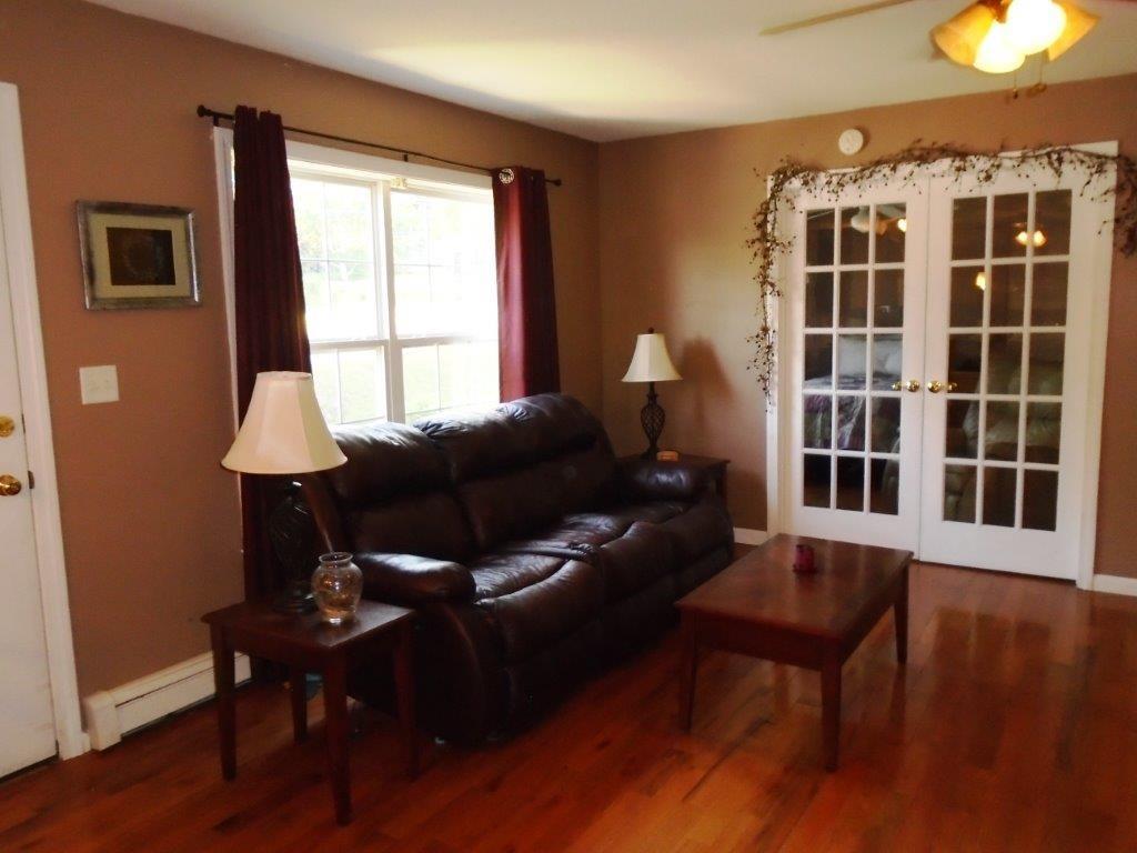 304 Center Road Fairfield, ME 04937 - Photo 8 of 34 Living Room