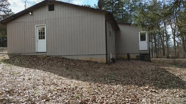 $299,000 | 4828 Whitehead Road, Hillsboro, MO 63050