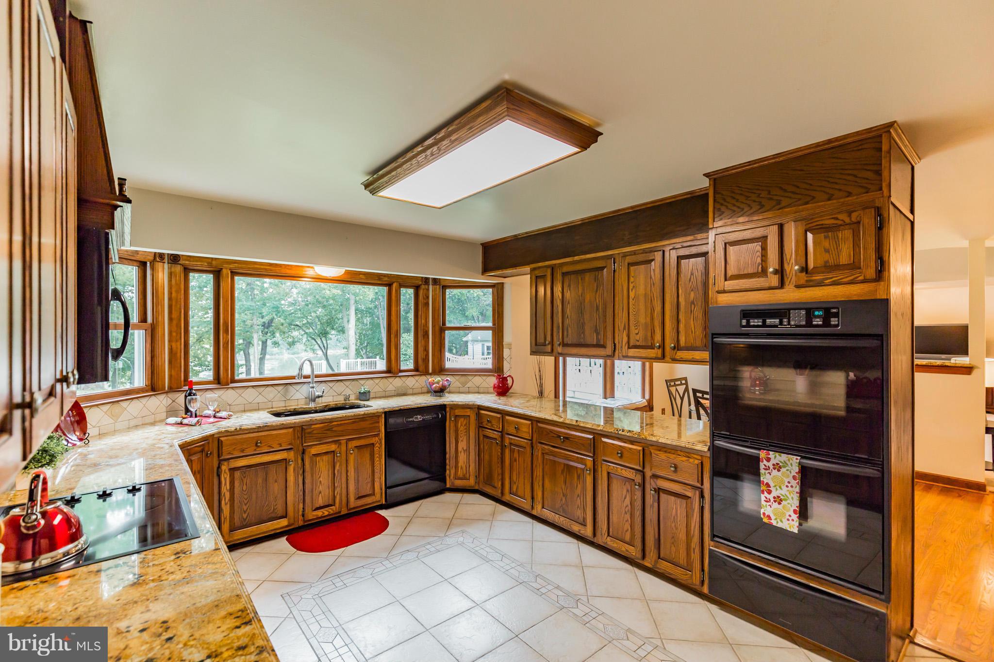 1808 Hatfield Road Huntingtown, MD 20639 - Photo 4 of 30 Granite Counters