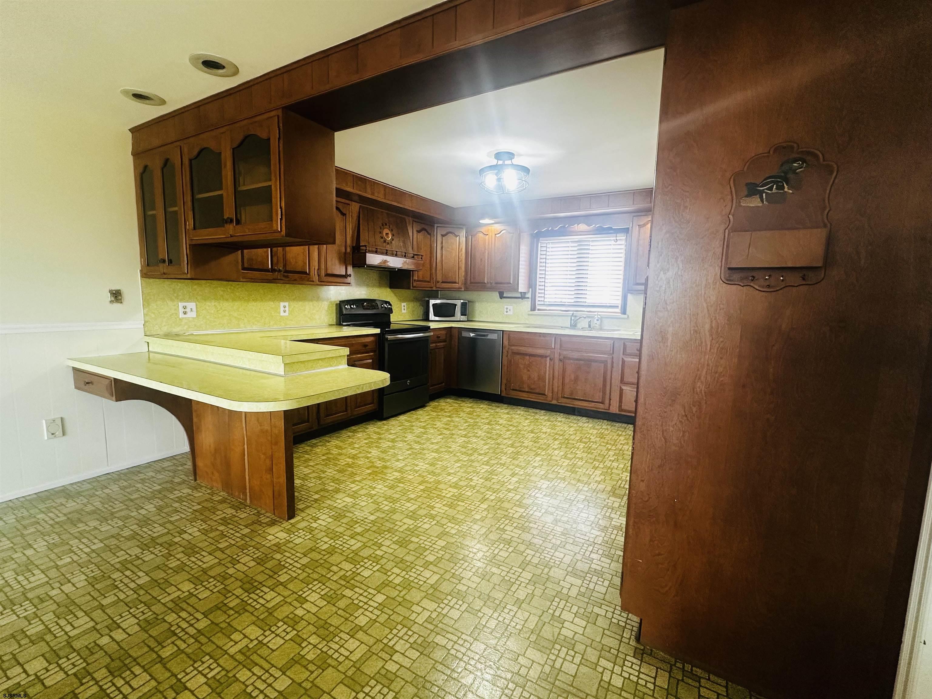 3670 Oak Road Vineland, NJ 08360 - Photo 27 of 46