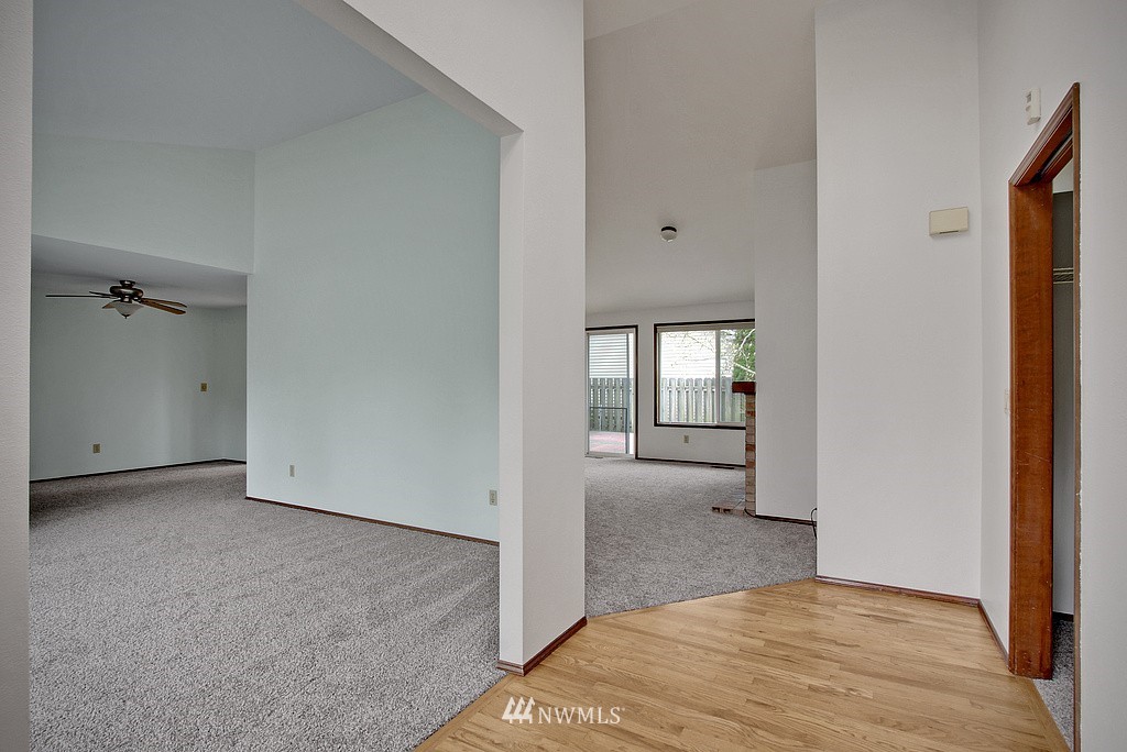 13309 Southeast 196th Street Renton, WA 98058 - Photo 13 of 19 Gallery Image 13