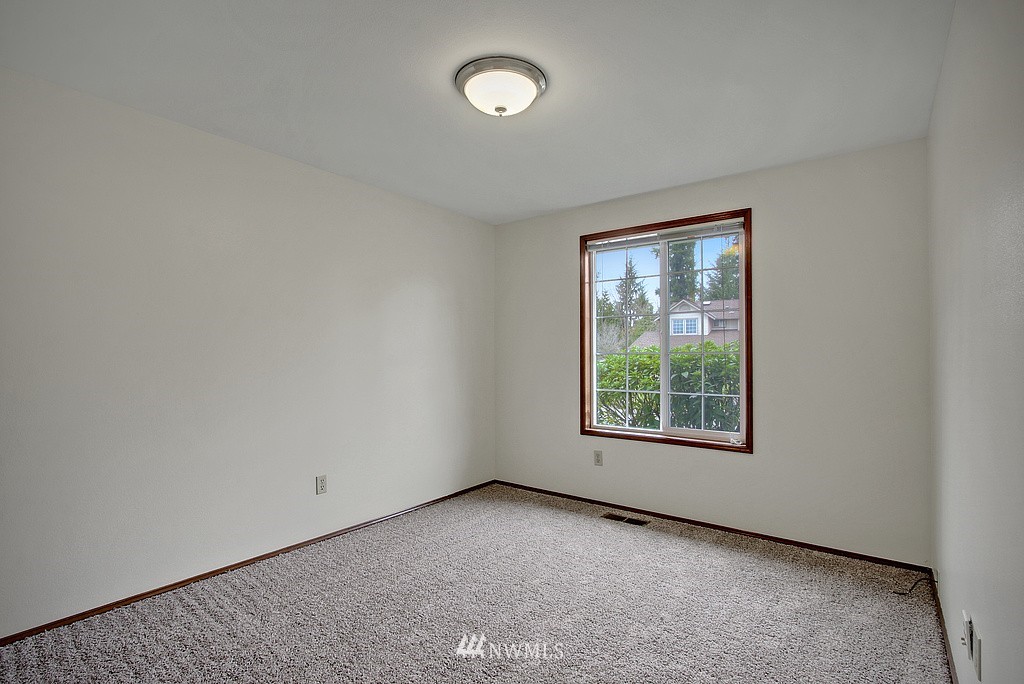 13309 Southeast 196th Street Renton, WA 98058 - Photo 16 of 19 Gallery Image 16