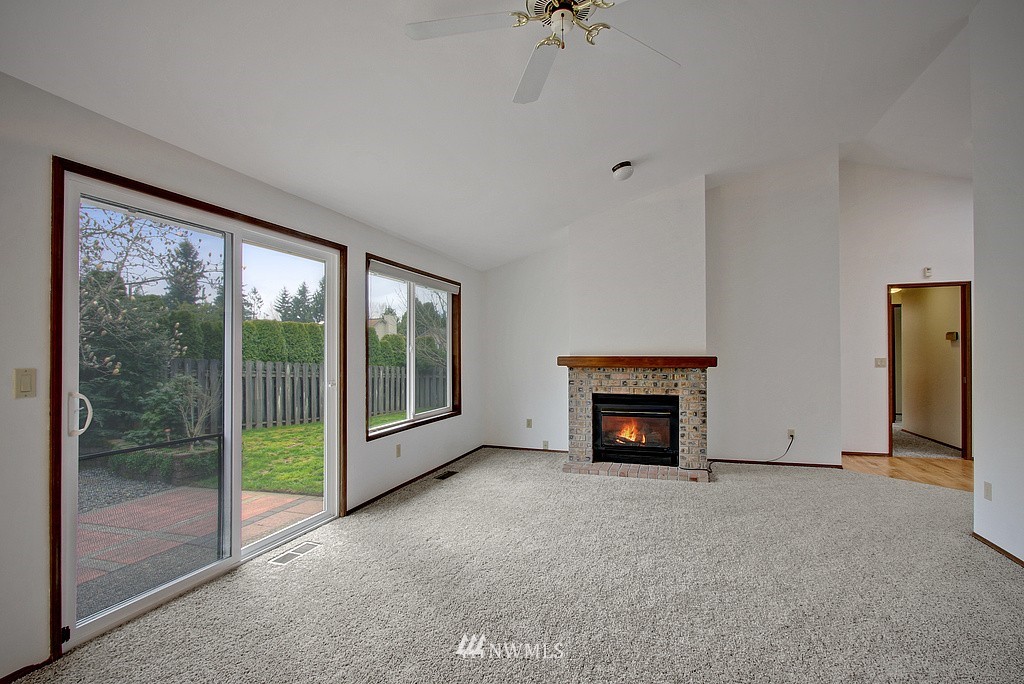 13309 Southeast 196th Street Renton, WA 98058 - Photo 3 of 19 Gallery Image 3