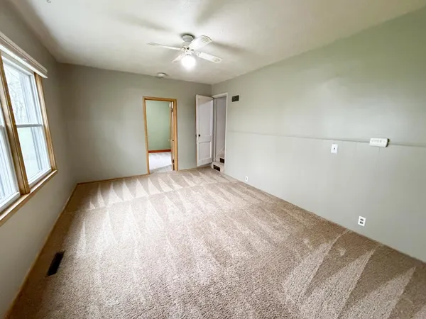 $324,500 | 25782 180th Street, Reading, MN 56165